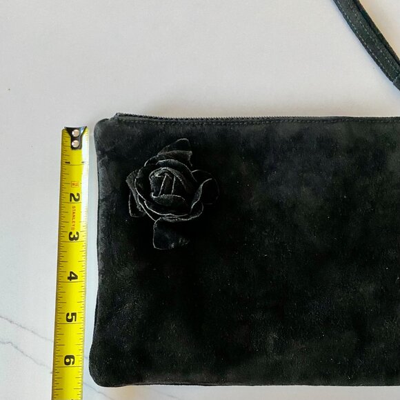 Ruth Saltz Black Suede Rose Wristlet Bag Evening Clutch EUC - Picture 7 of 8